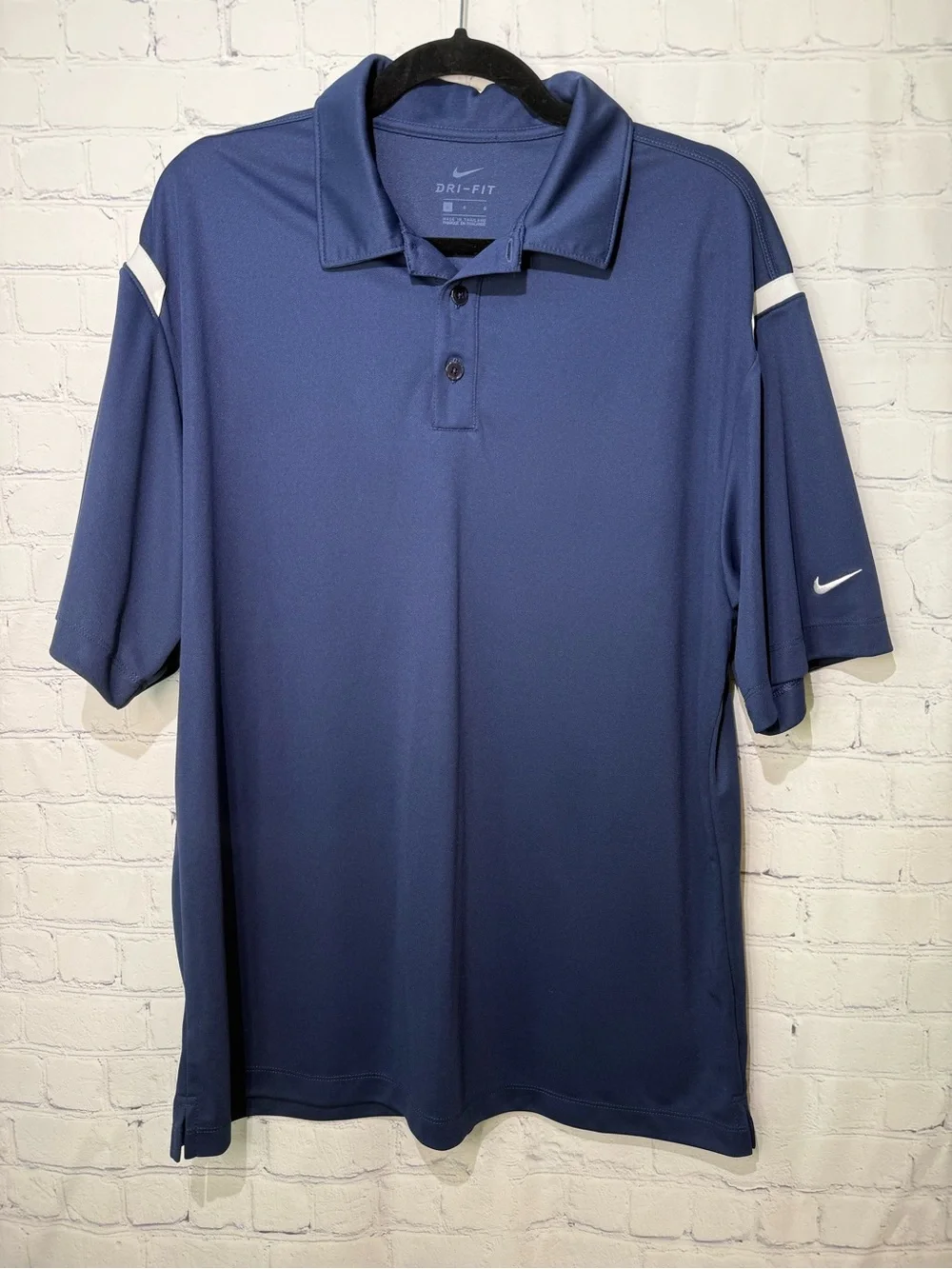 Nike DRI-FIT golf polo size large in navy blue
